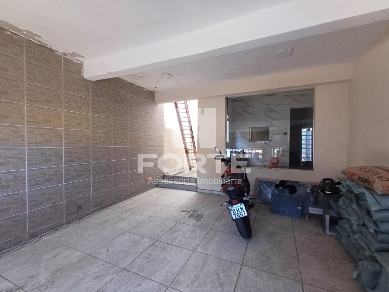 Casa, 4 quartos, 250 m² - Foto 29