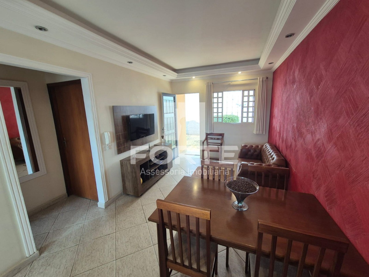 Casa, 2 quartos, 90 m² - Foto 1