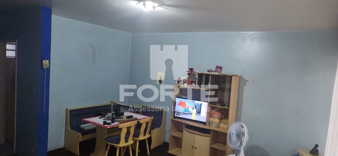 Casa, 4 quartos, 190 m² - Foto 2