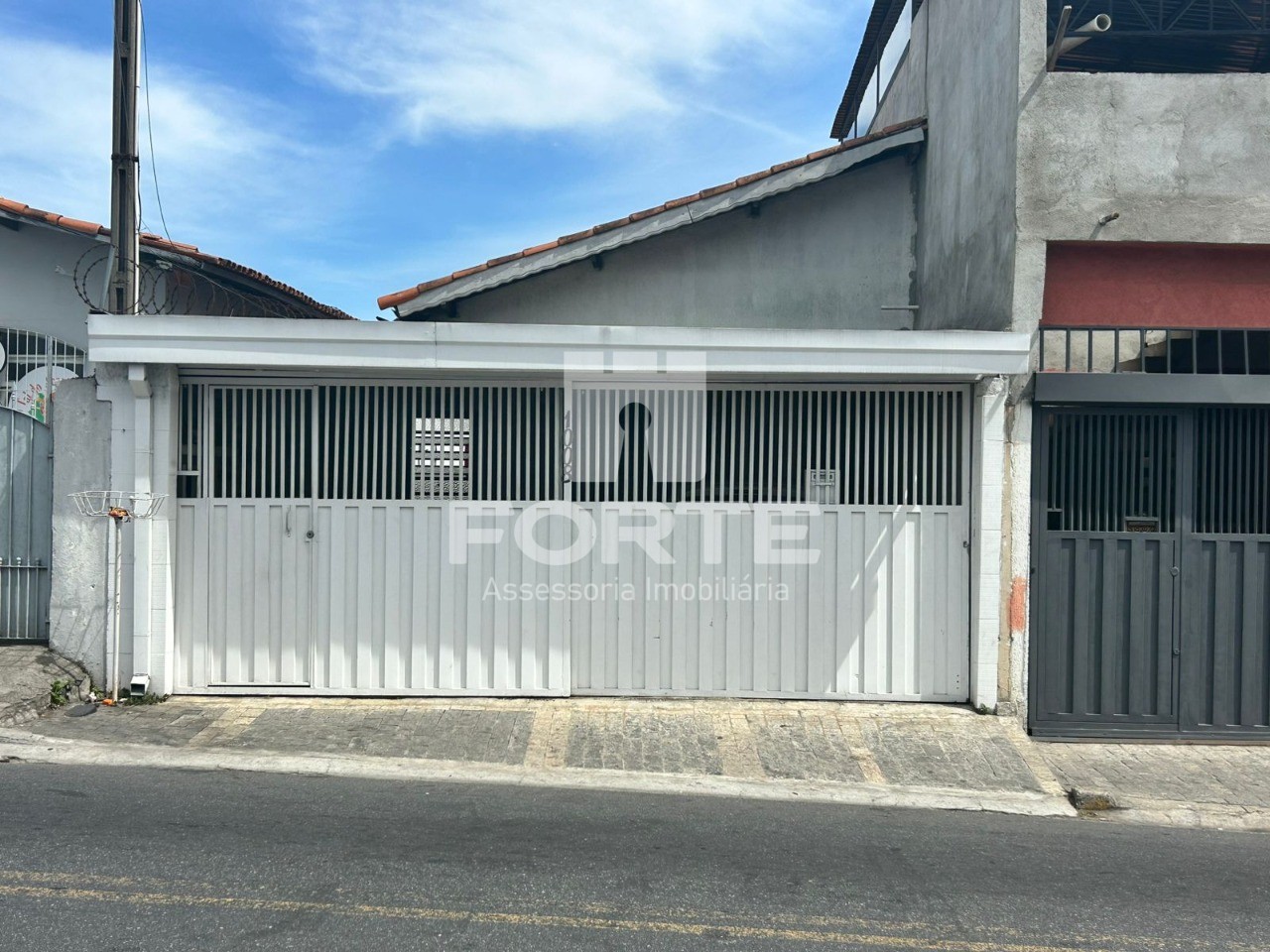 Casa, 2 quartos, 150 m² - Foto 1