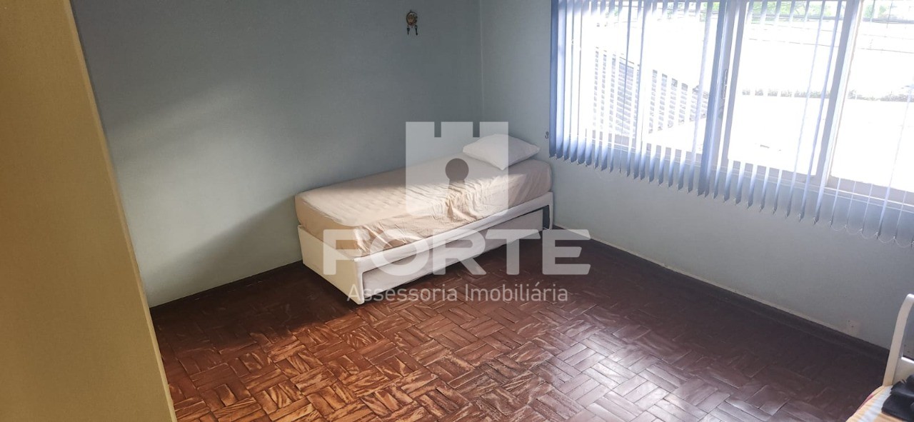 Casa, 4 quartos, 190 m² - Foto 11