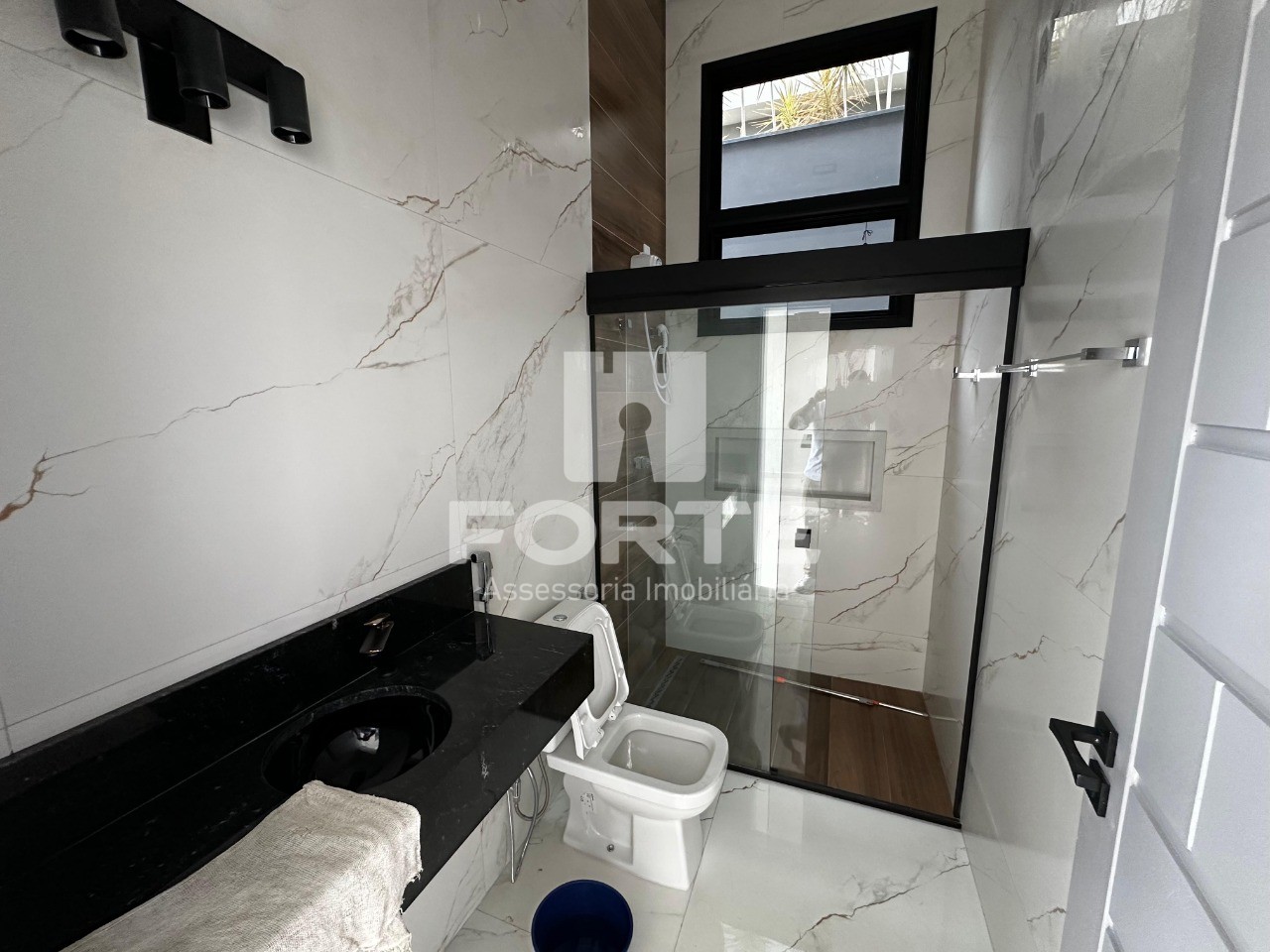 Casa, 4 quartos, 360 m² - Foto 2