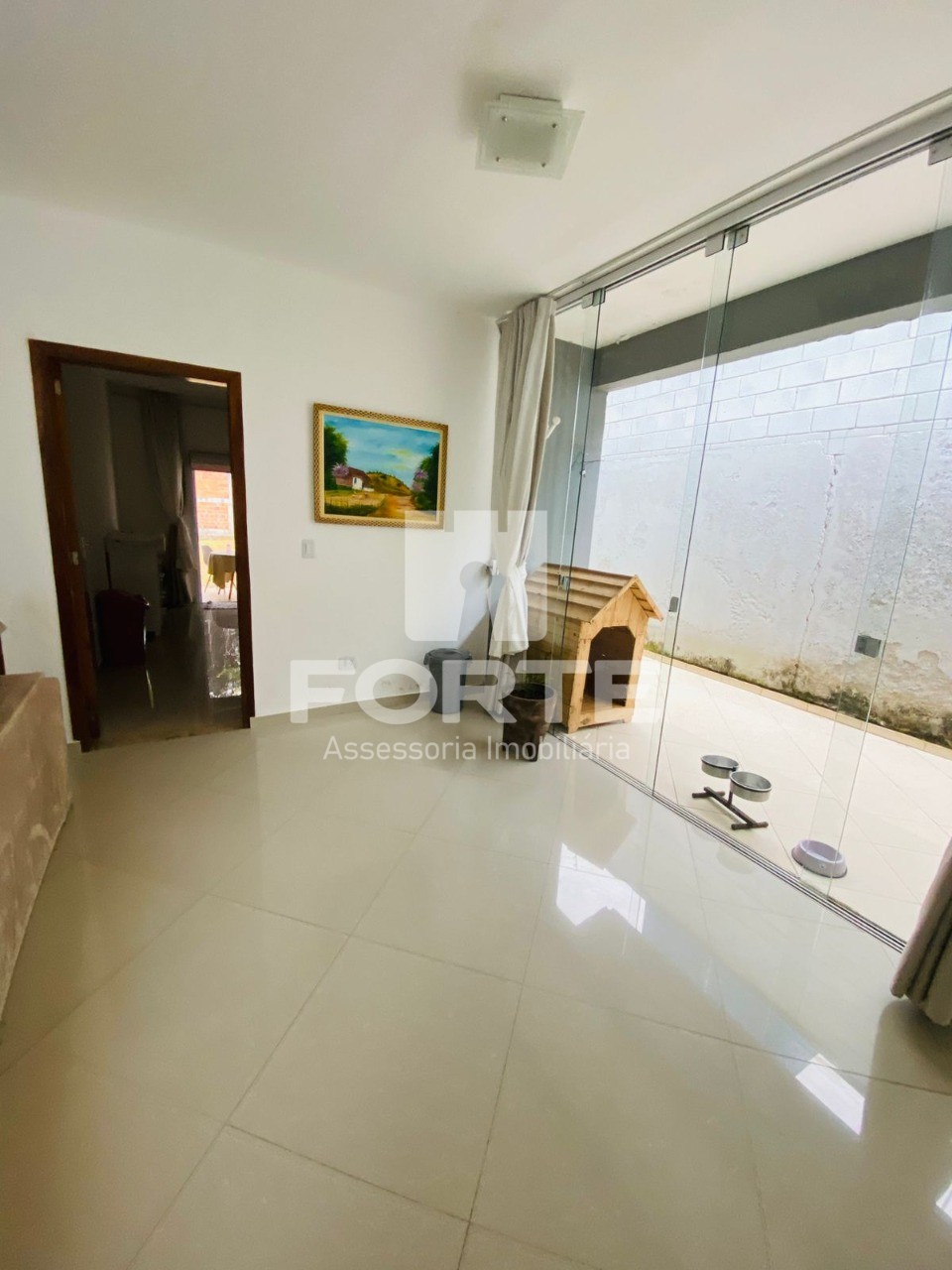 Casa, 3 quartos, 210 m² - Foto 2