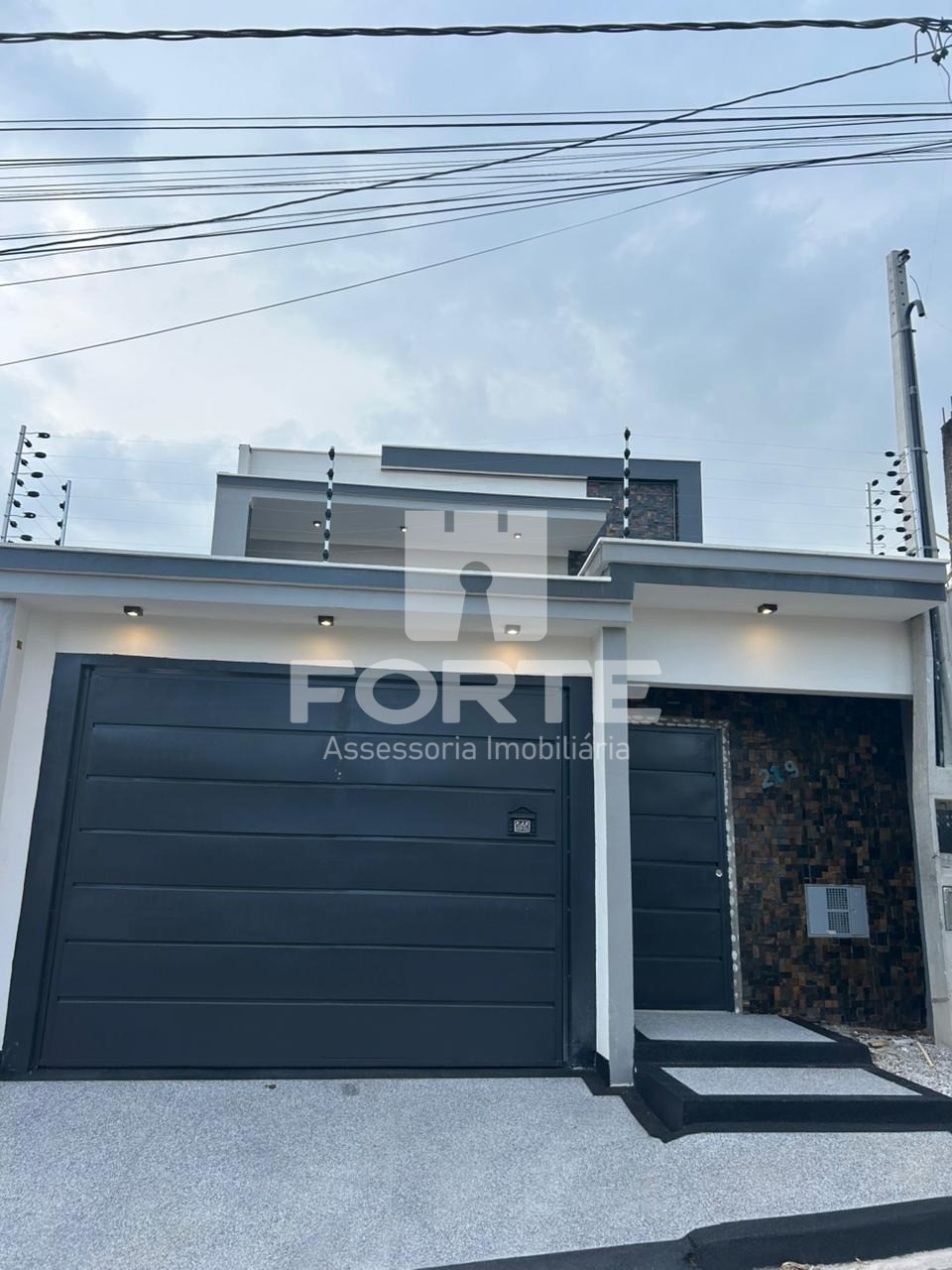 Casa, 3 quartos, 192 m² - Foto 2