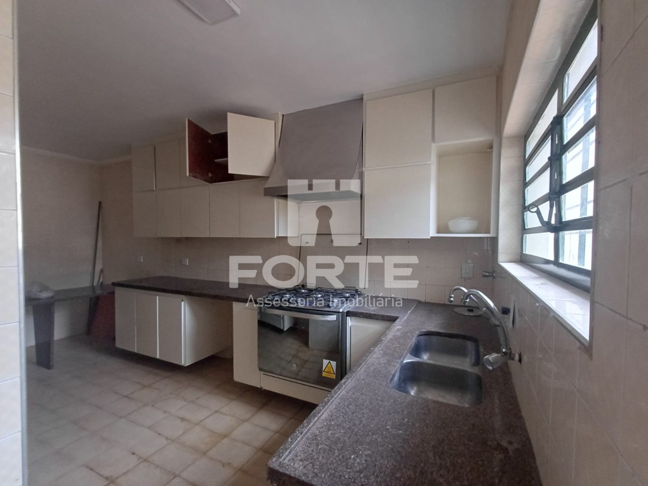 Casa, 3 quartos, 335 m² - Foto 100