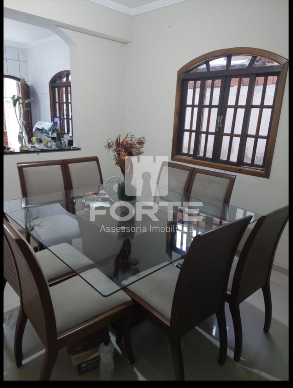 Casa, 4 quartos, 175 m² - Foto 1