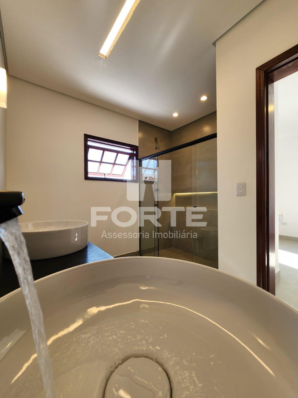 Casa, 5 quartos, 300 m² - Foto 19