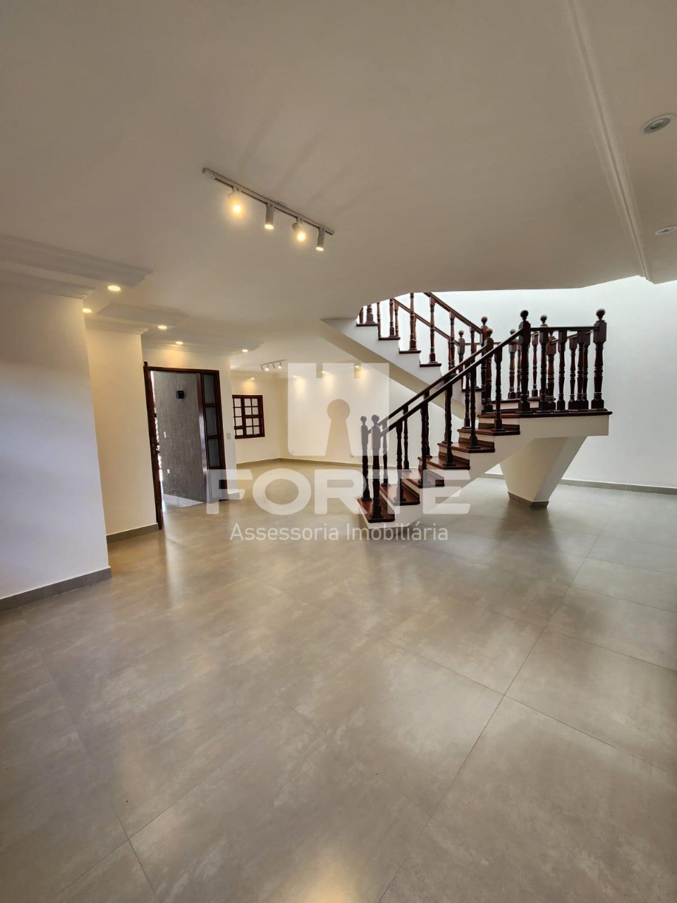Casa, 5 quartos, 300 m² - Foto 15