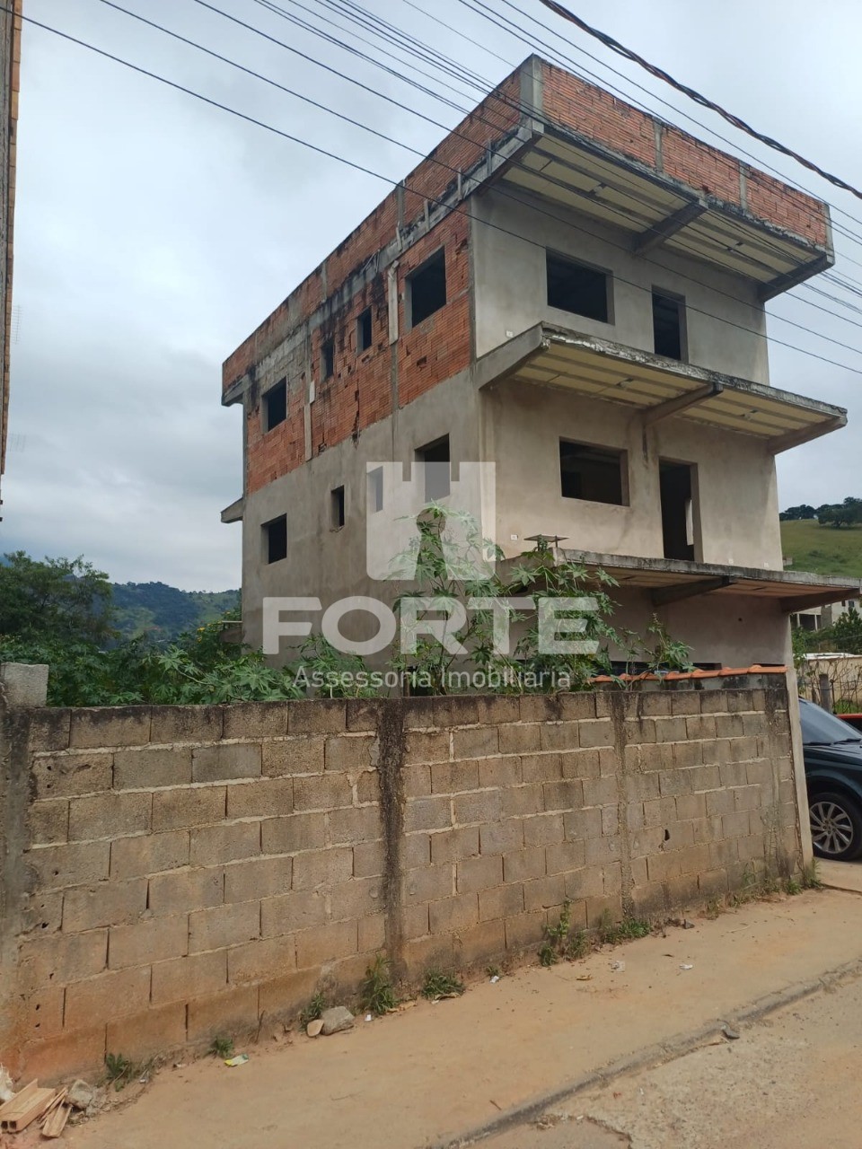 Casa, 4 quartos, 98 m² - Foto 1