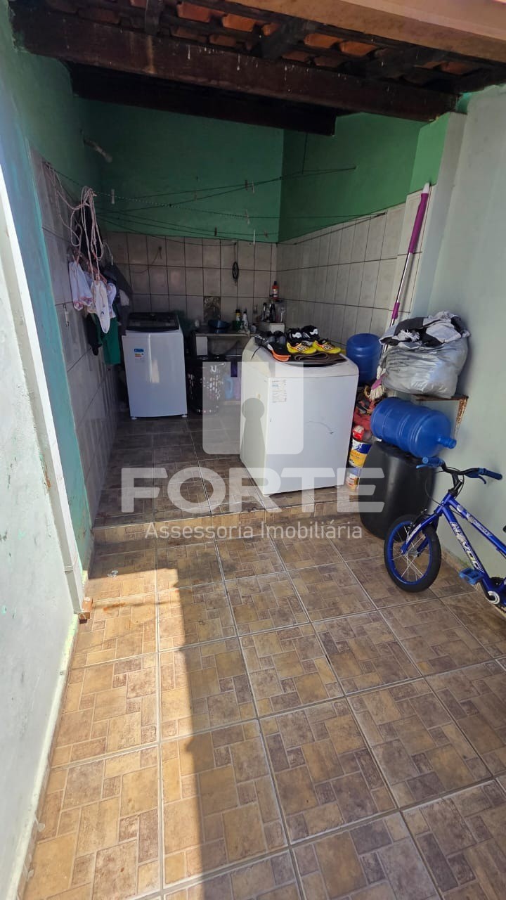 Casa, 3 quartos, 200 m² - Foto 2