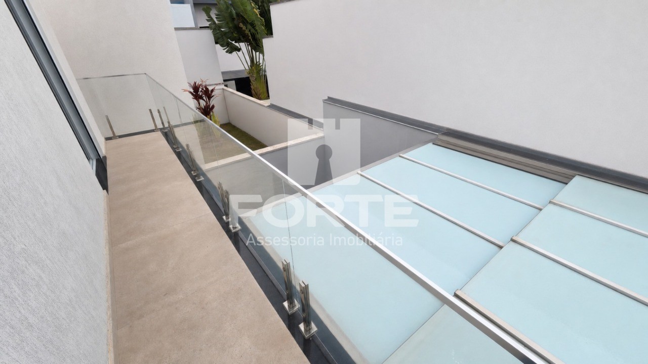 Casa, 3 quartos, 299 m² - Foto 37