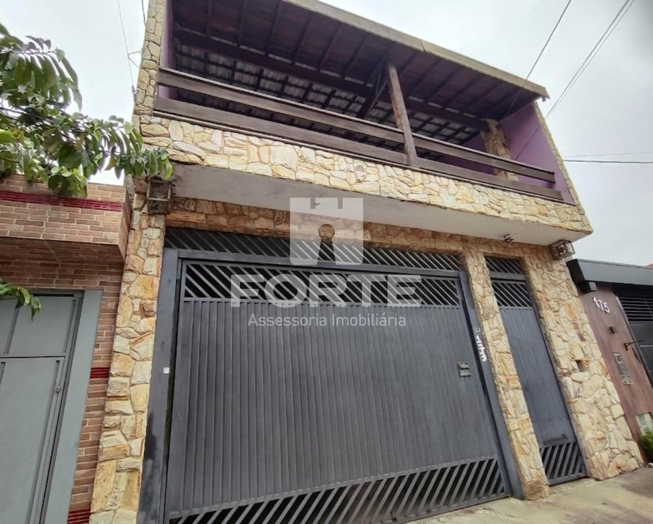 Casa, 4 quartos, 175 m² - Foto 1