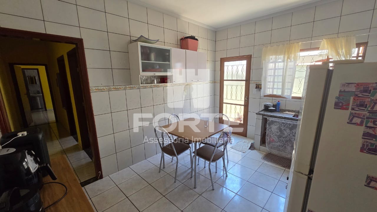 Casa, 3 quartos, 200 m² - Foto 9