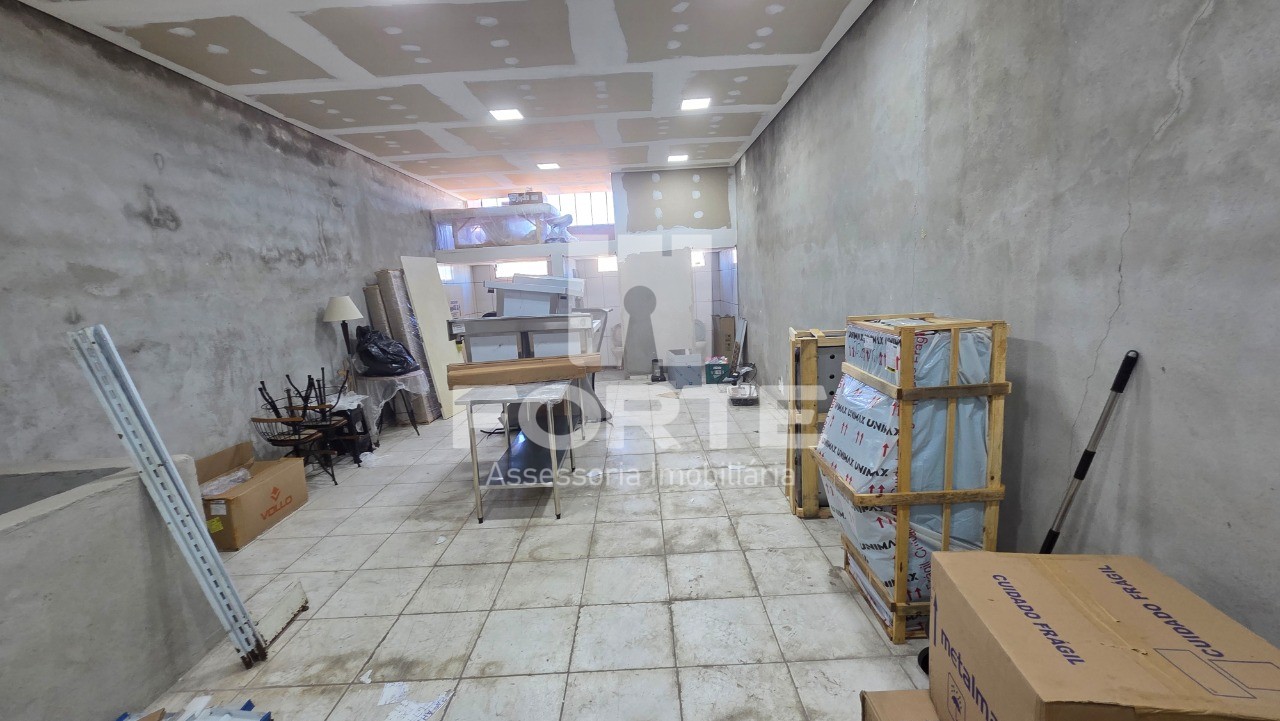 Loja-Salão, 375 m² - Foto 1