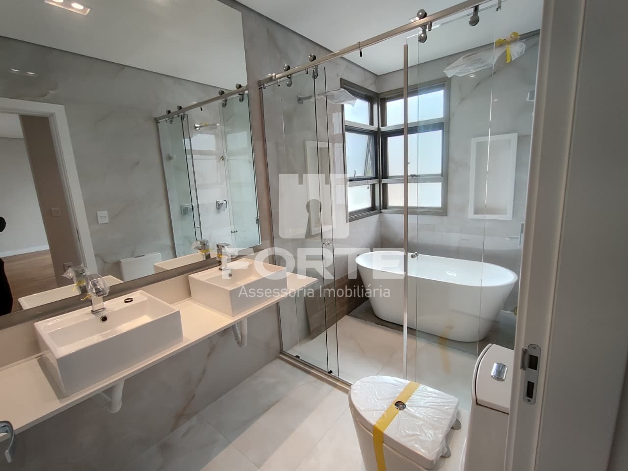 Casa, 4 quartos, 295 m² - Foto 4