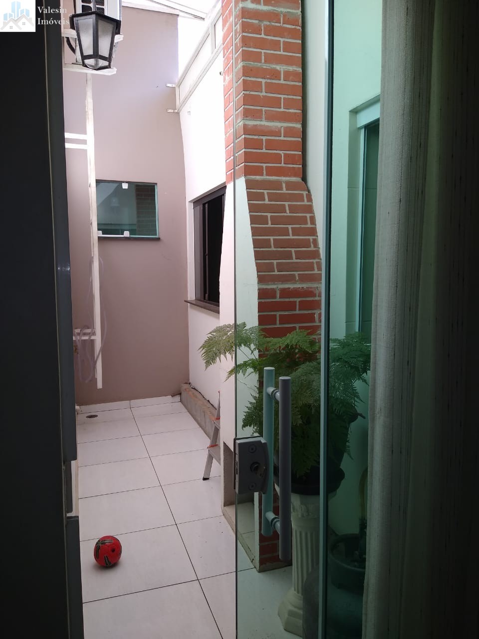 Casa à venda com 3 quartos, 50m² - Foto 4