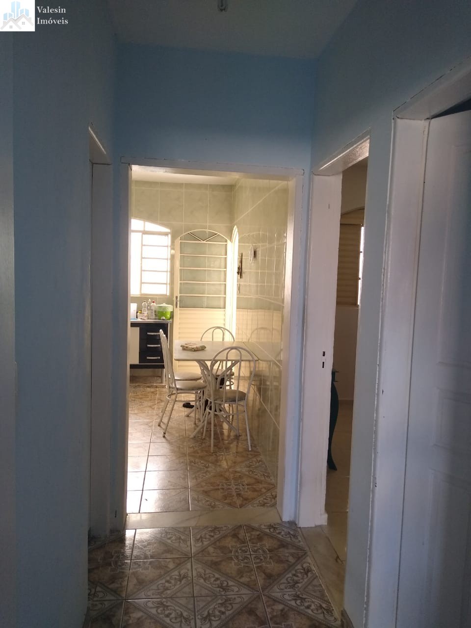 Casa à venda com 3 quartos, 250m² - Foto 3