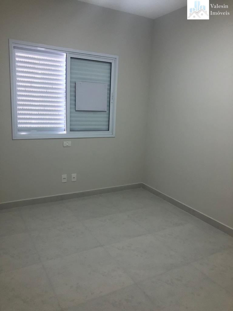 Apartamento à venda com 3 quartos, 83m² - Foto 5