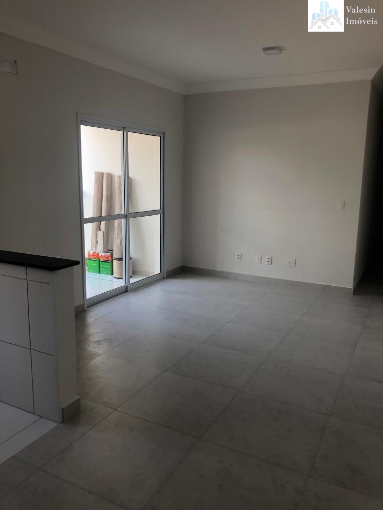 Apartamento à venda com 3 quartos, 83m² - Foto 11