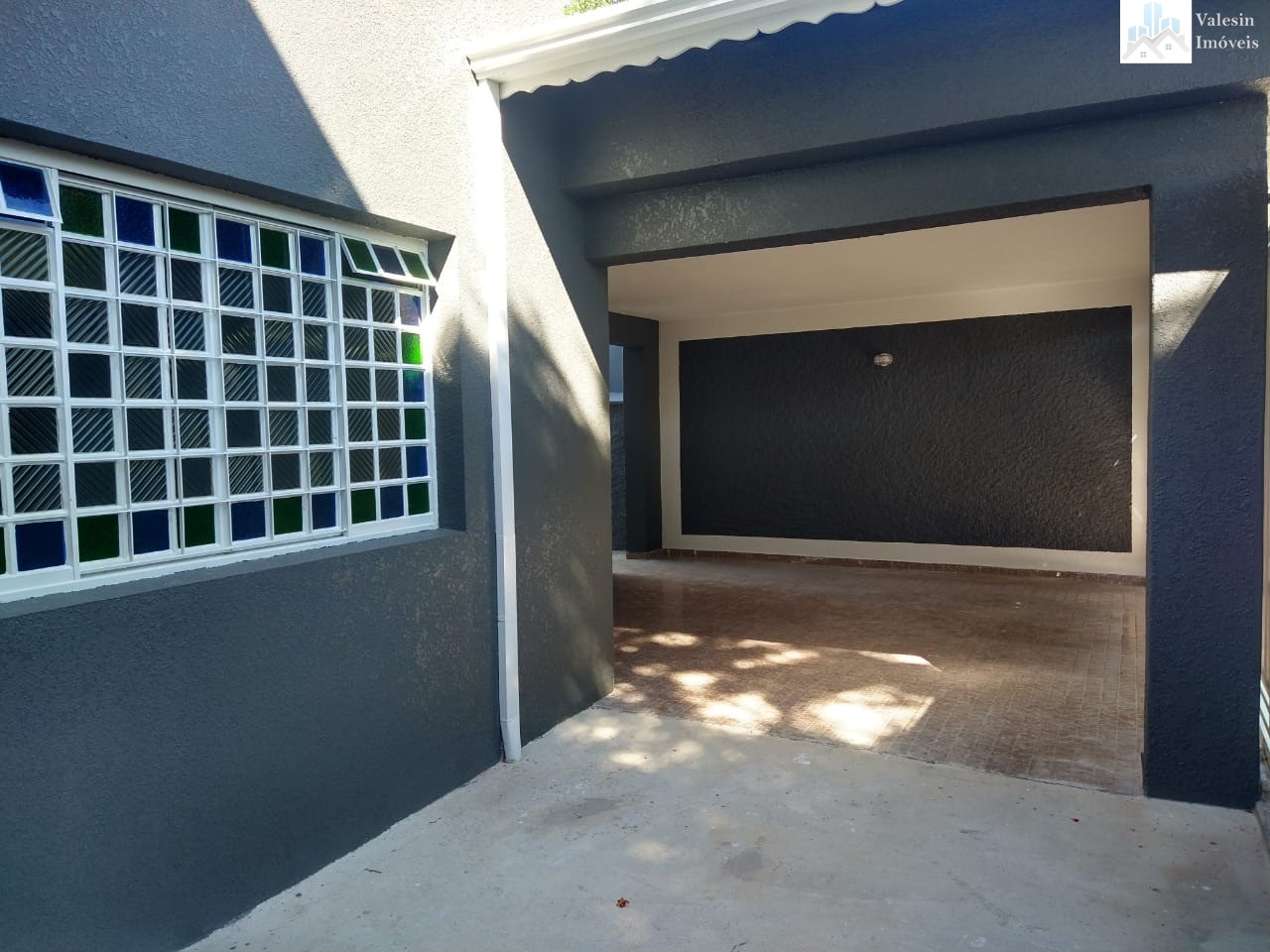 Casa à venda com 2 quartos, 250m² - Foto 3