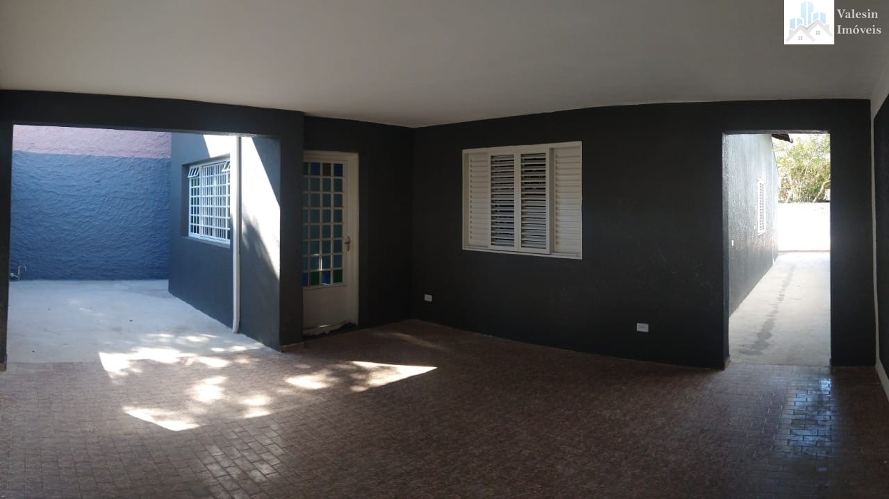 Casa à venda com 2 quartos, 250m² - Foto 13