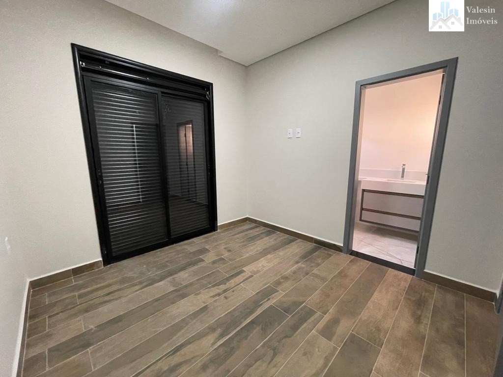 Casa de Condomínio à venda com 3 quartos, 305m² - Foto 6