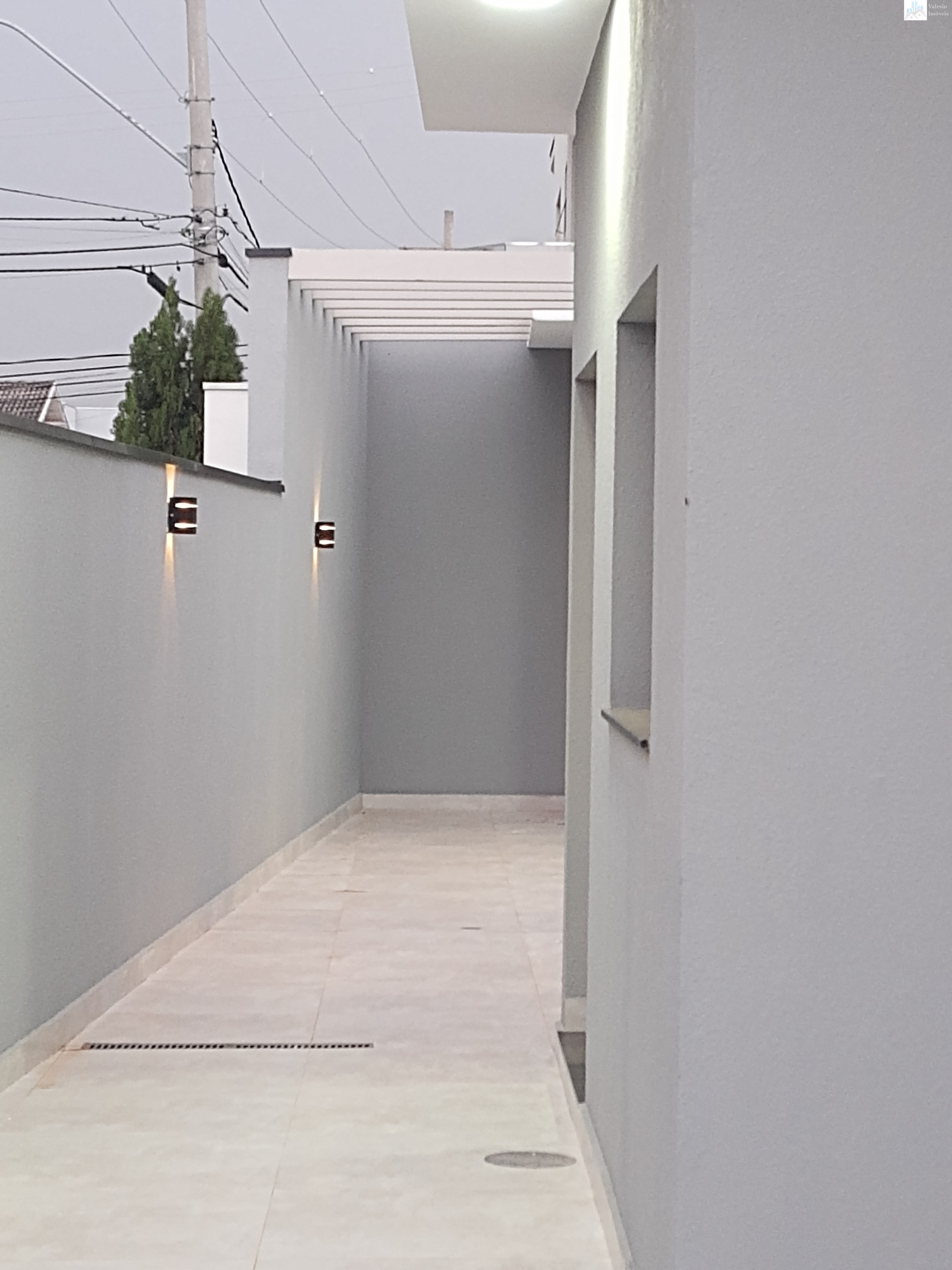 Casa à venda com 3 quartos, 201m² - Foto 12