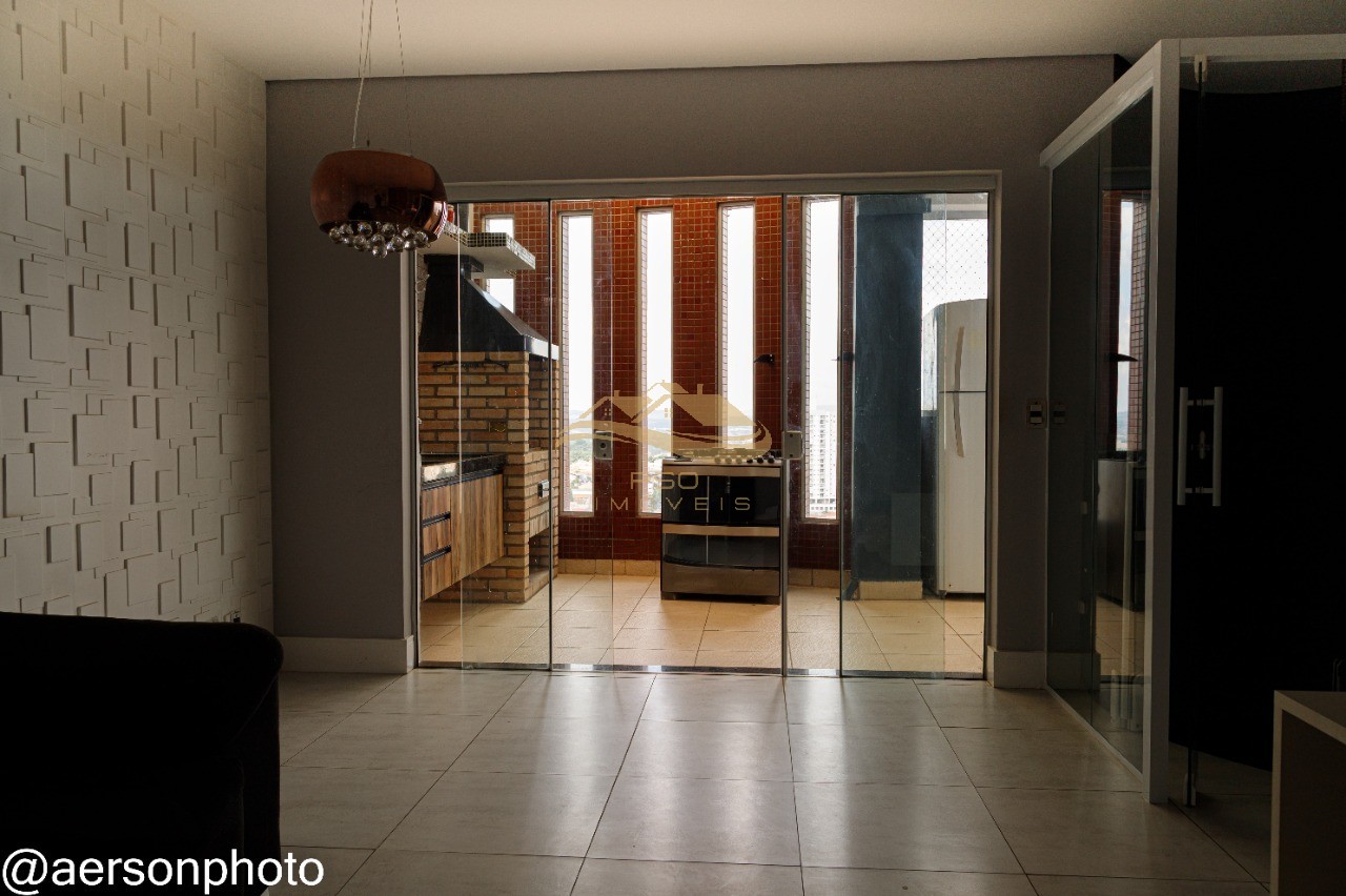 Apartamento à venda e aluguel com 3 quartos, 45m² - Foto 1