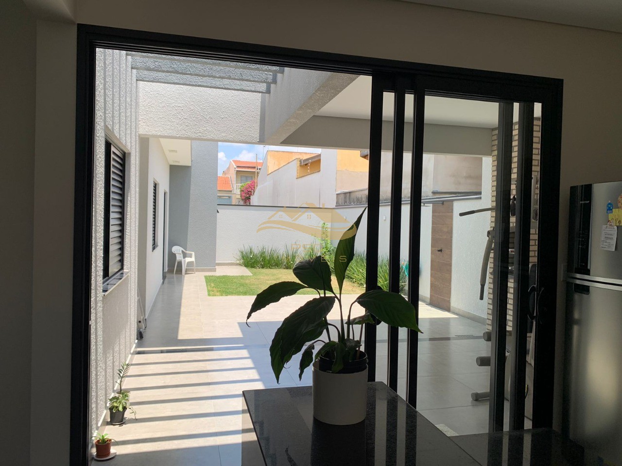 Casa à venda com 3 quartos, 59m² - Foto 11