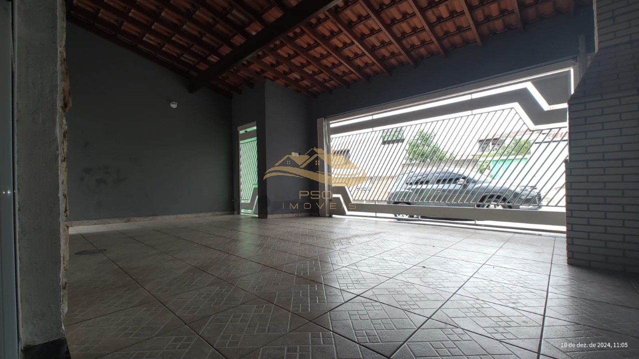 Casa à venda com 3 quartos, 150m² - Foto 1