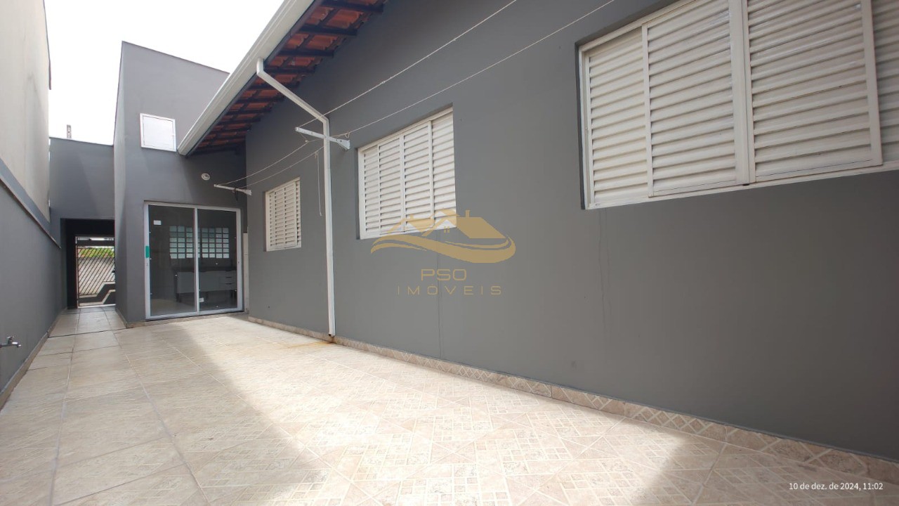 Casa à venda com 3 quartos, 150m² - Foto 3