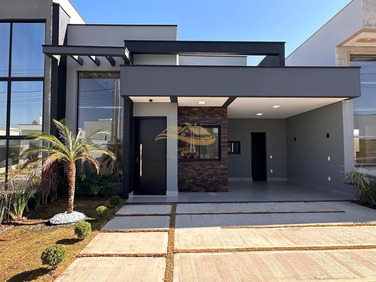 Casa de Condomínio à venda com 3 quartos, 237m² - Foto 1