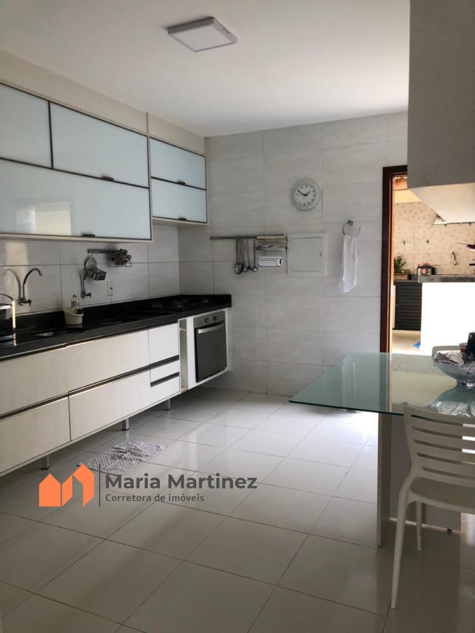 Casa à venda com 4 quartos, 230m² - Foto 7