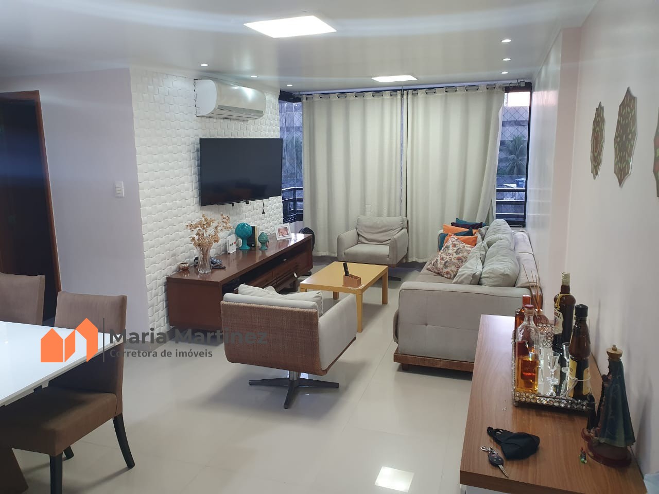 Apartamento à venda com 2 quartos, 69m² - Foto 1