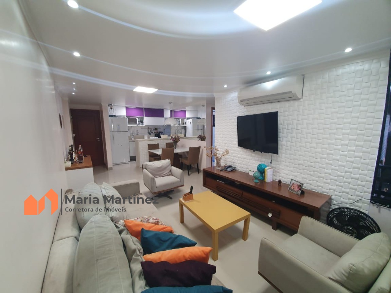 Apartamento à venda com 2 quartos, 69m² - Foto 4