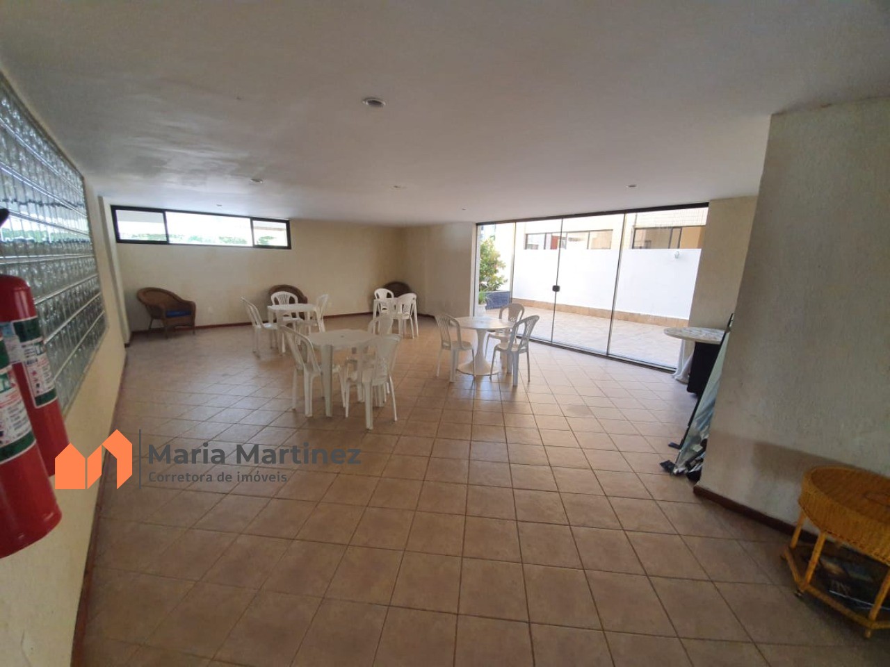 Apartamento à venda com 2 quartos, 69m² - Foto 18