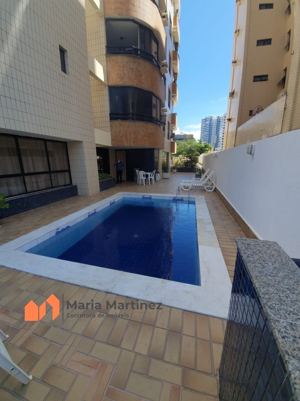 Apartamento à venda com 2 quartos, 69m² - Foto 20