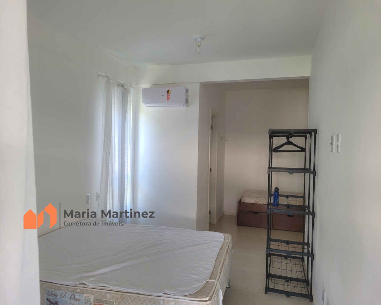 Casa à venda com 4 quartos, 180m² - Foto 11