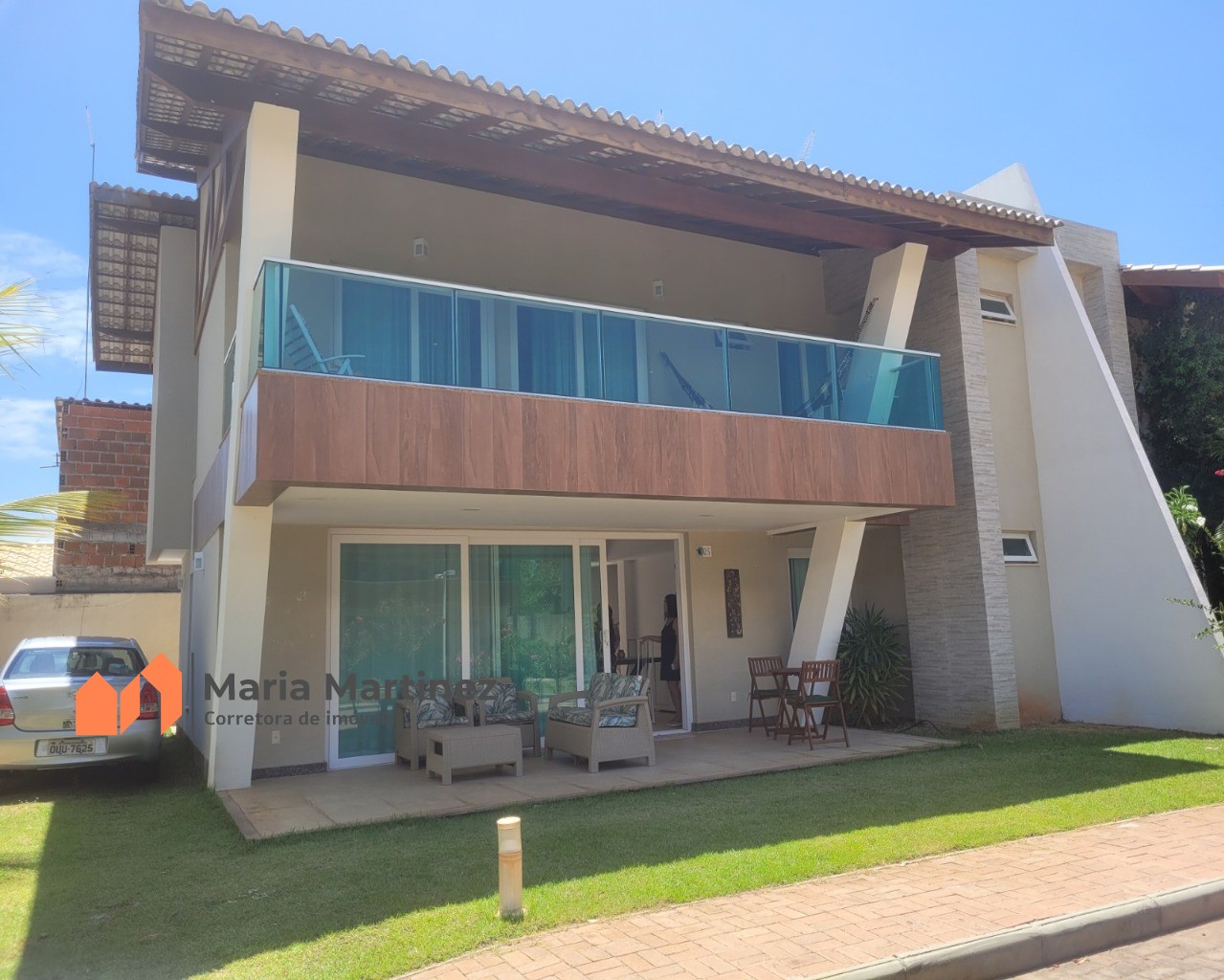 Casa à venda com 4 quartos, 180m² - Foto 2