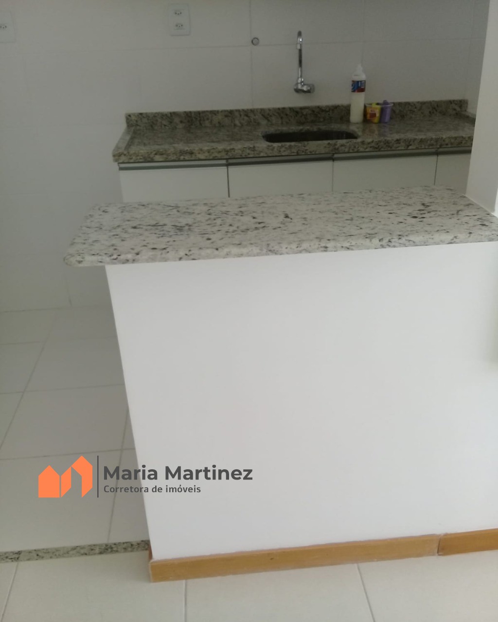 Apartamento à venda com 2 quartos, 70m² - Foto 7