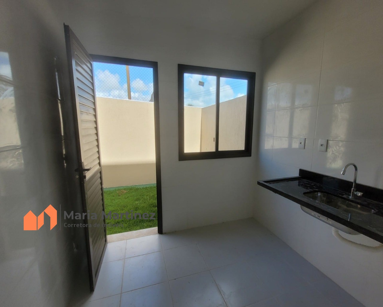 Casa à venda com 4 quartos, 110m² - Foto 10