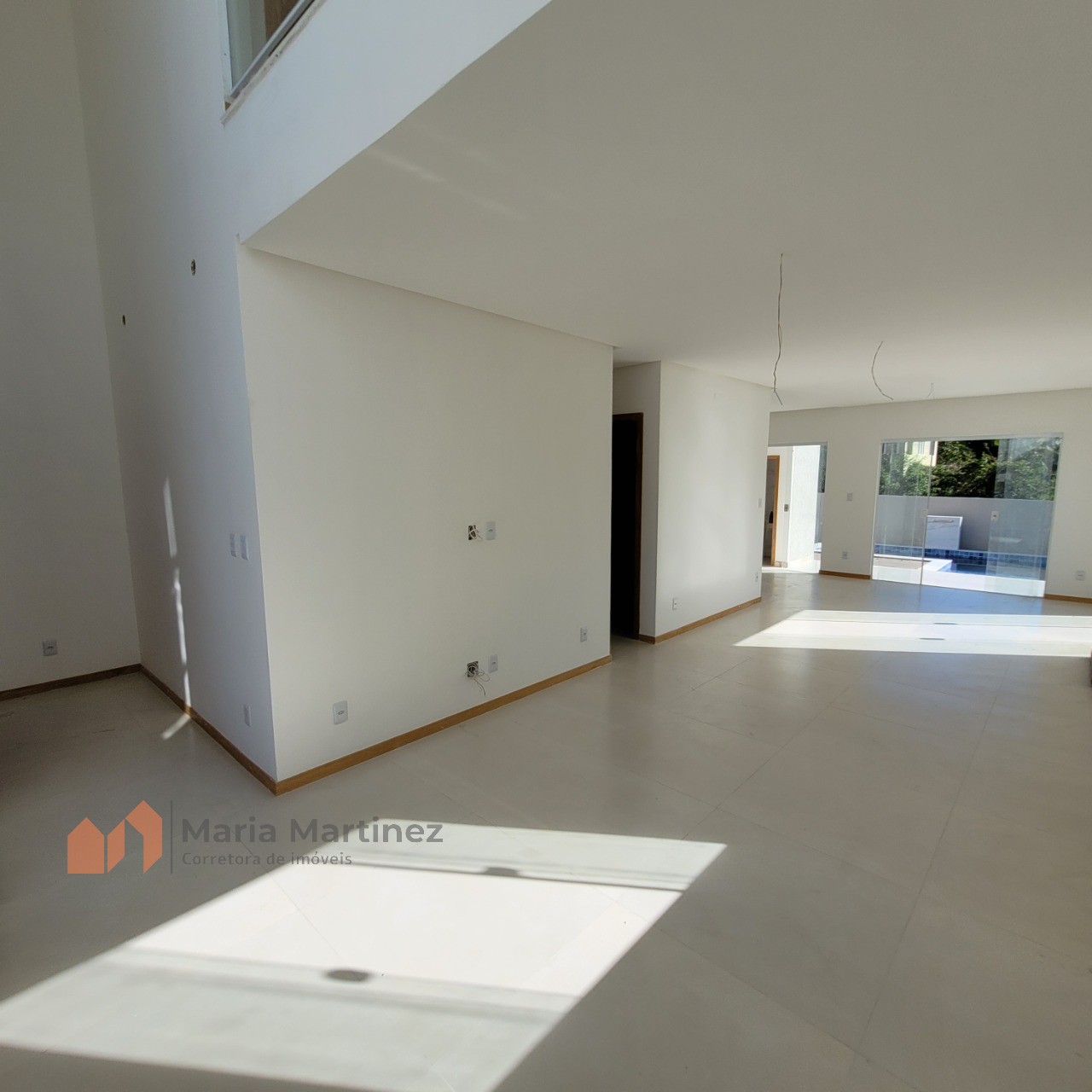 Casa à venda com 4 quartos, 180m² - Foto 5