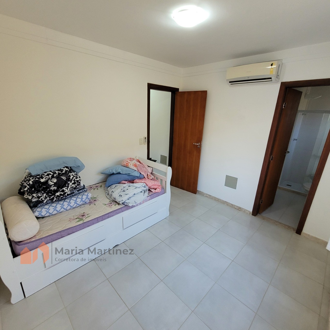 Casa à venda com 4 quartos, 151m² - Foto 14