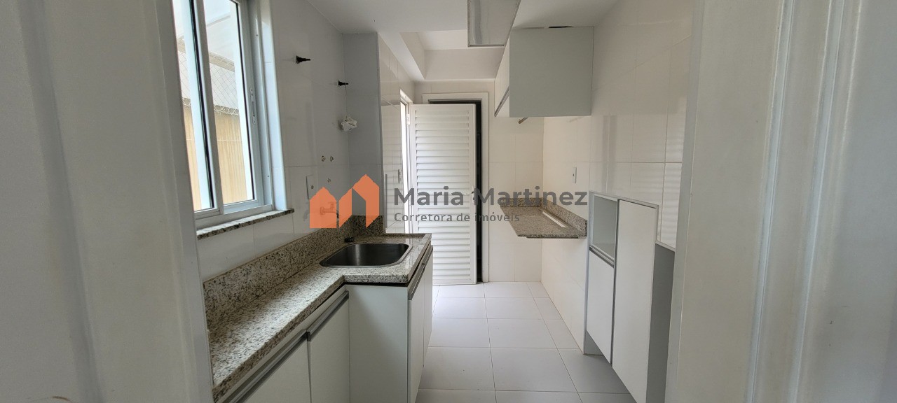 Casa à venda com 4 quartos, 160m² - Foto 14