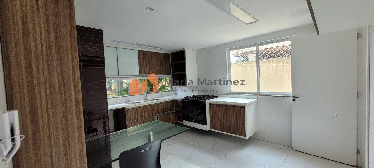 Casa à venda com 4 quartos, 160m² - Foto 13