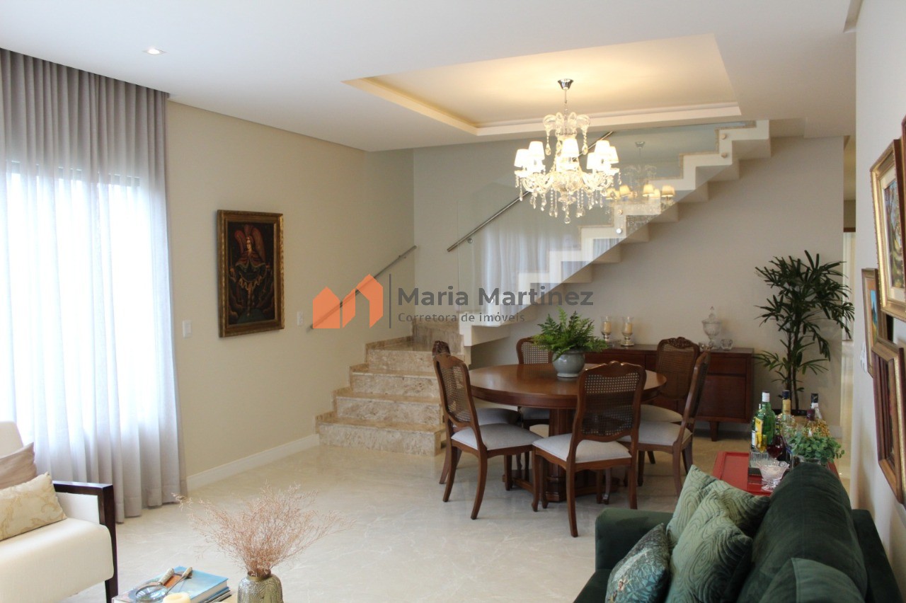 Casa, 6 quartos, 250 m² - Foto 3