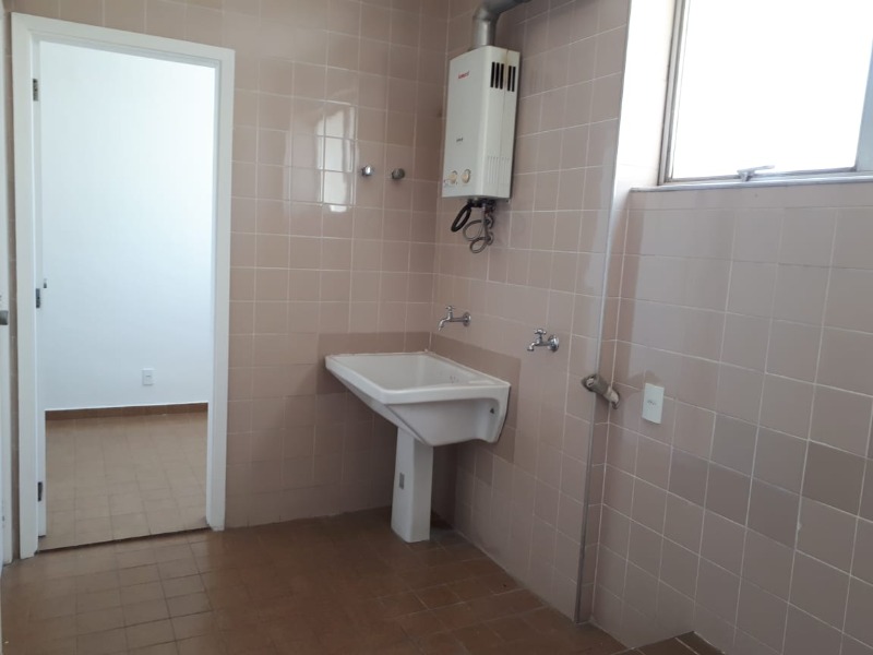 Apartamento à venda com 3 quartos, 144m² - Foto 11