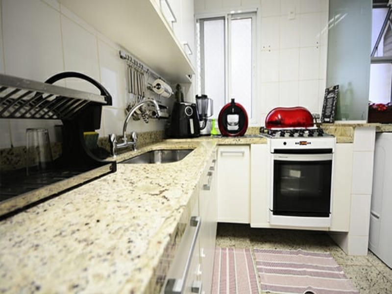 Apartamento à venda com 3 quartos, 75m² - Foto 9