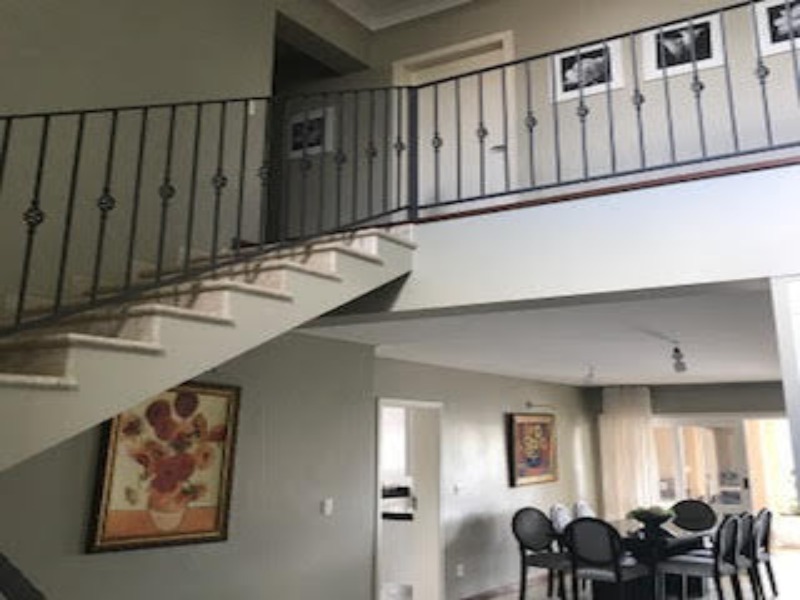 Casa à venda com 3 quartos, 400m² - Foto 3