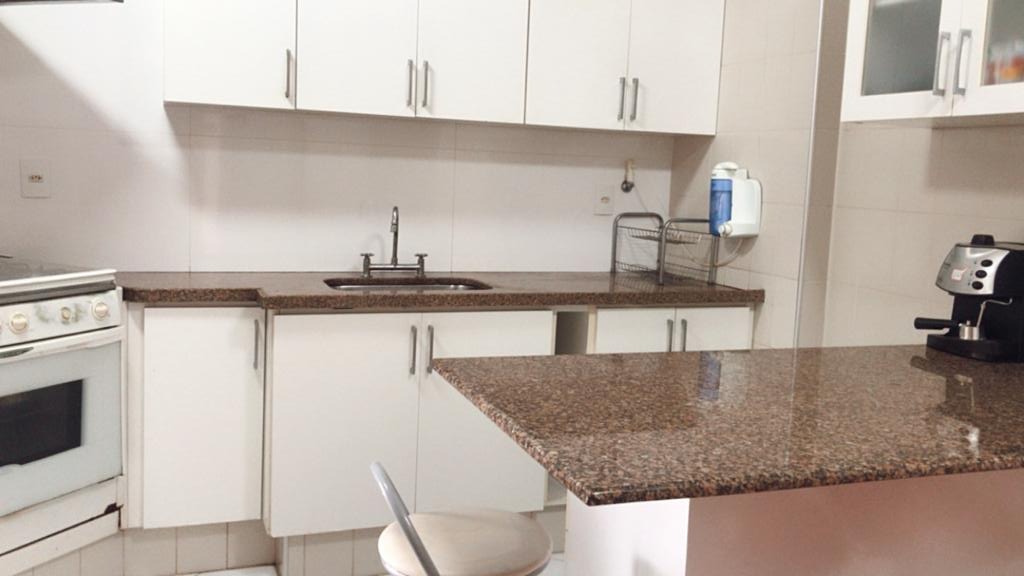 Apartamento à venda com 3 quartos, 130m² - Foto 21